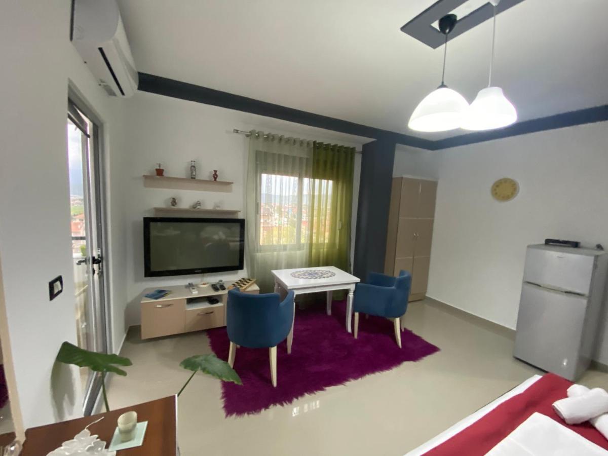 Guest'S Apartament 포그라데츠 외부 사진