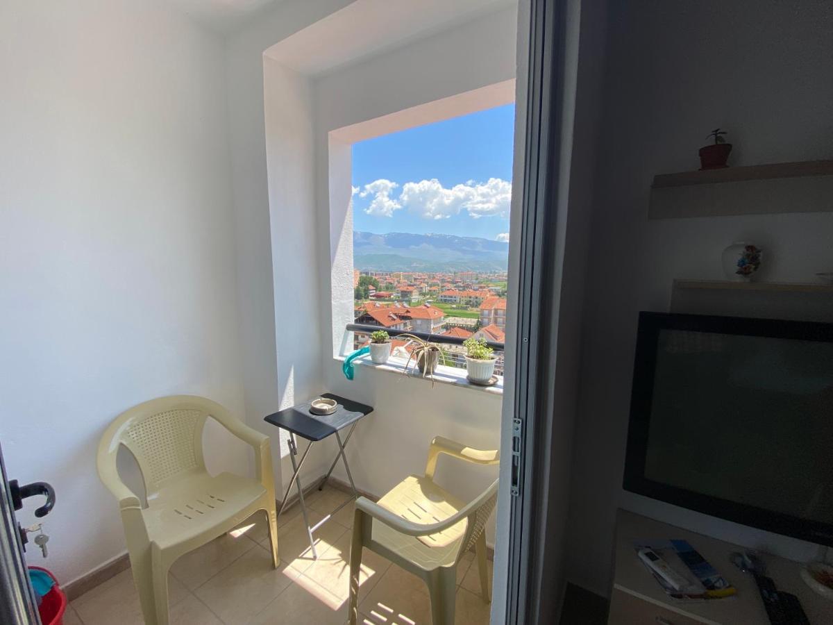 Guest'S Apartament 포그라데츠 외부 사진