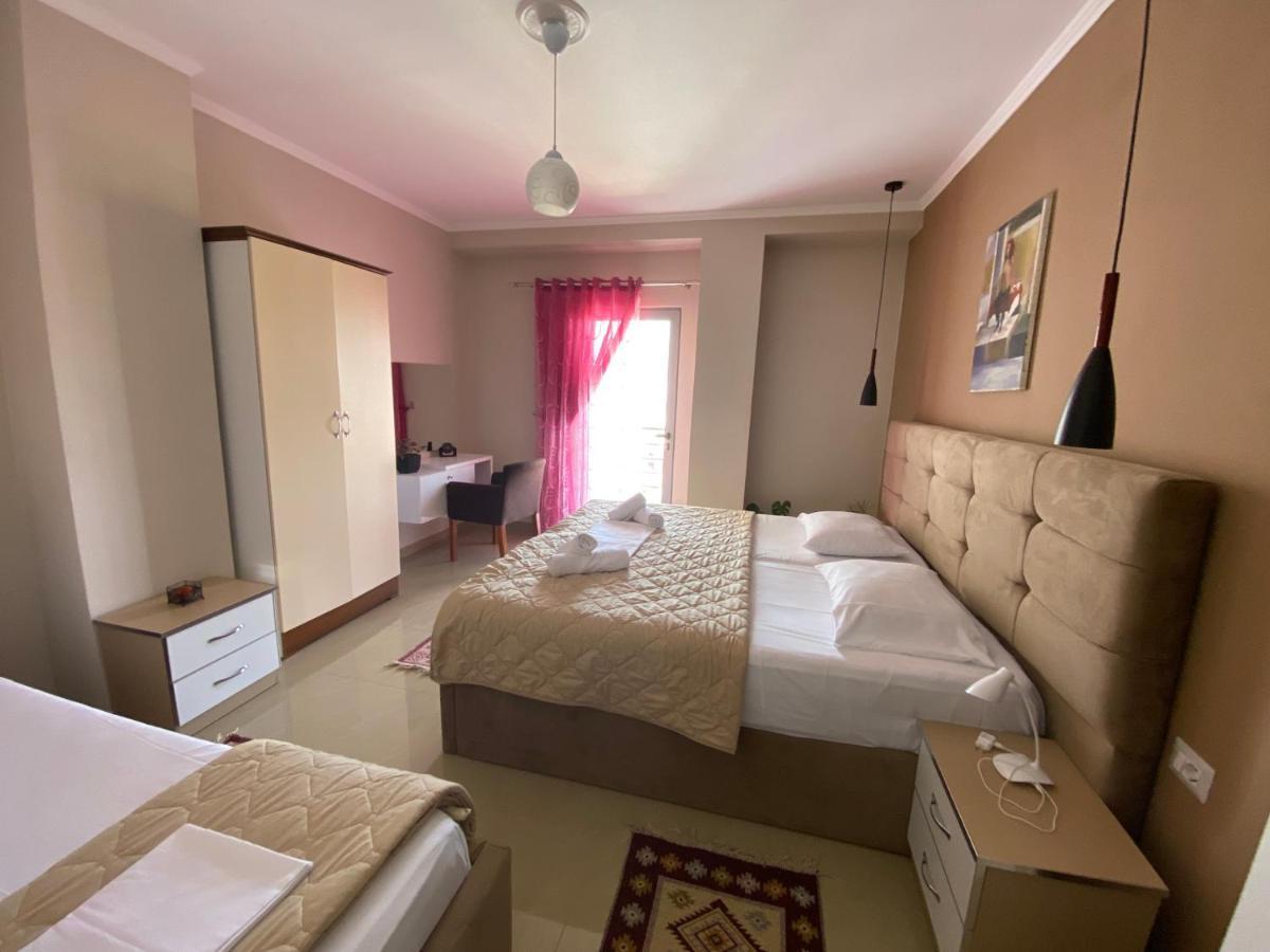 Guest'S Apartament 포그라데츠 외부 사진